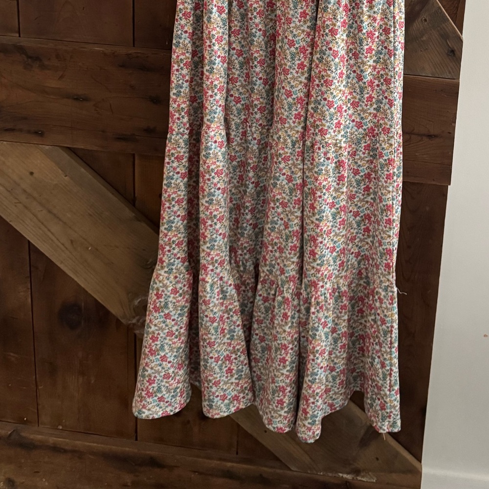 Monteau Floral Maxi Dress - Pink and White - Picture 3 of 6